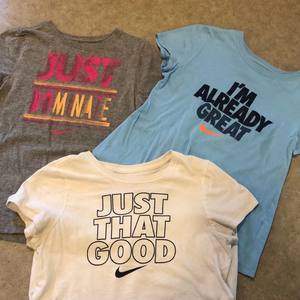 Girls Nike athletic shirts size large